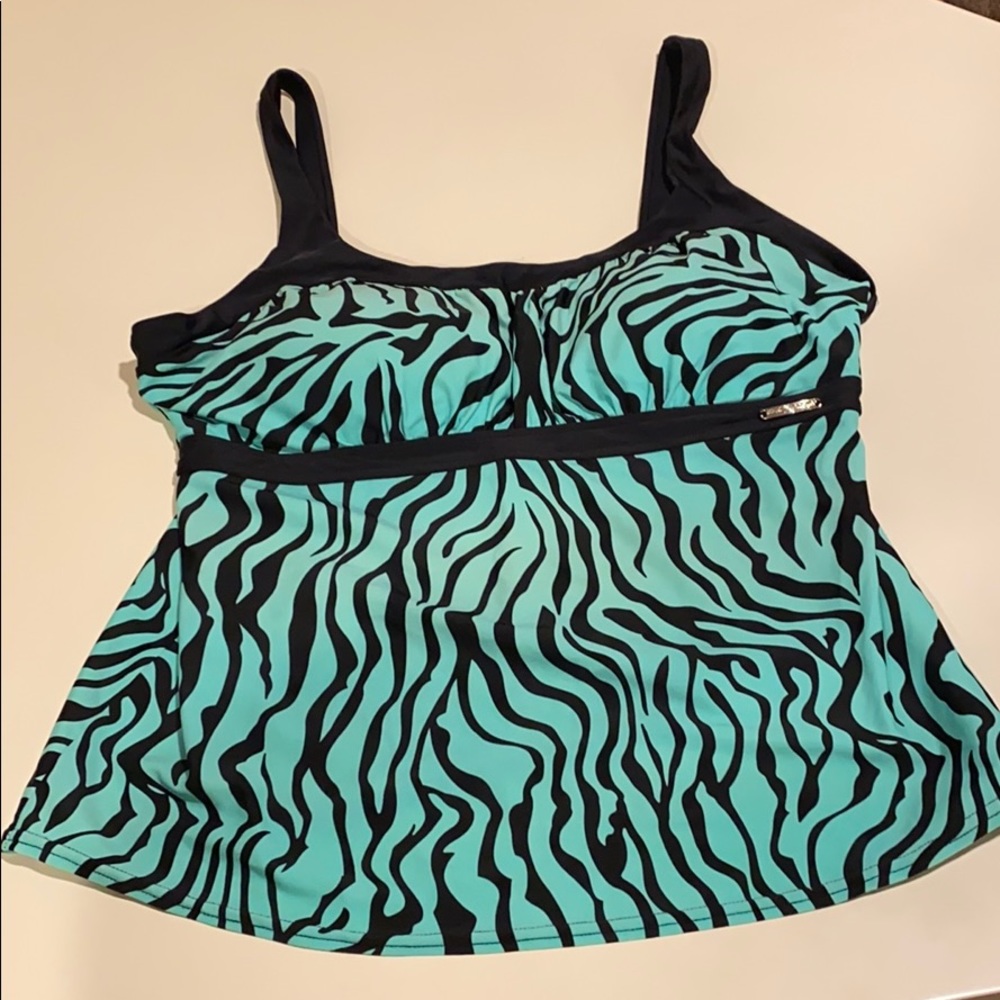 Swim top